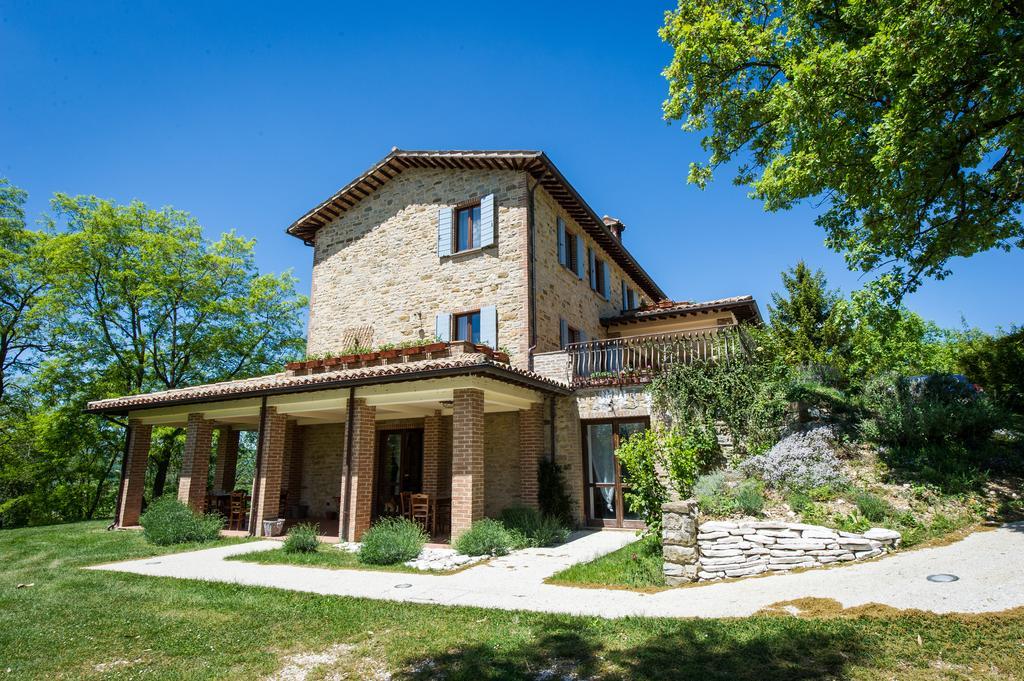 Agriturismo La Corte Del Lupo 诺西拉·乌姆布拉 外观 照片